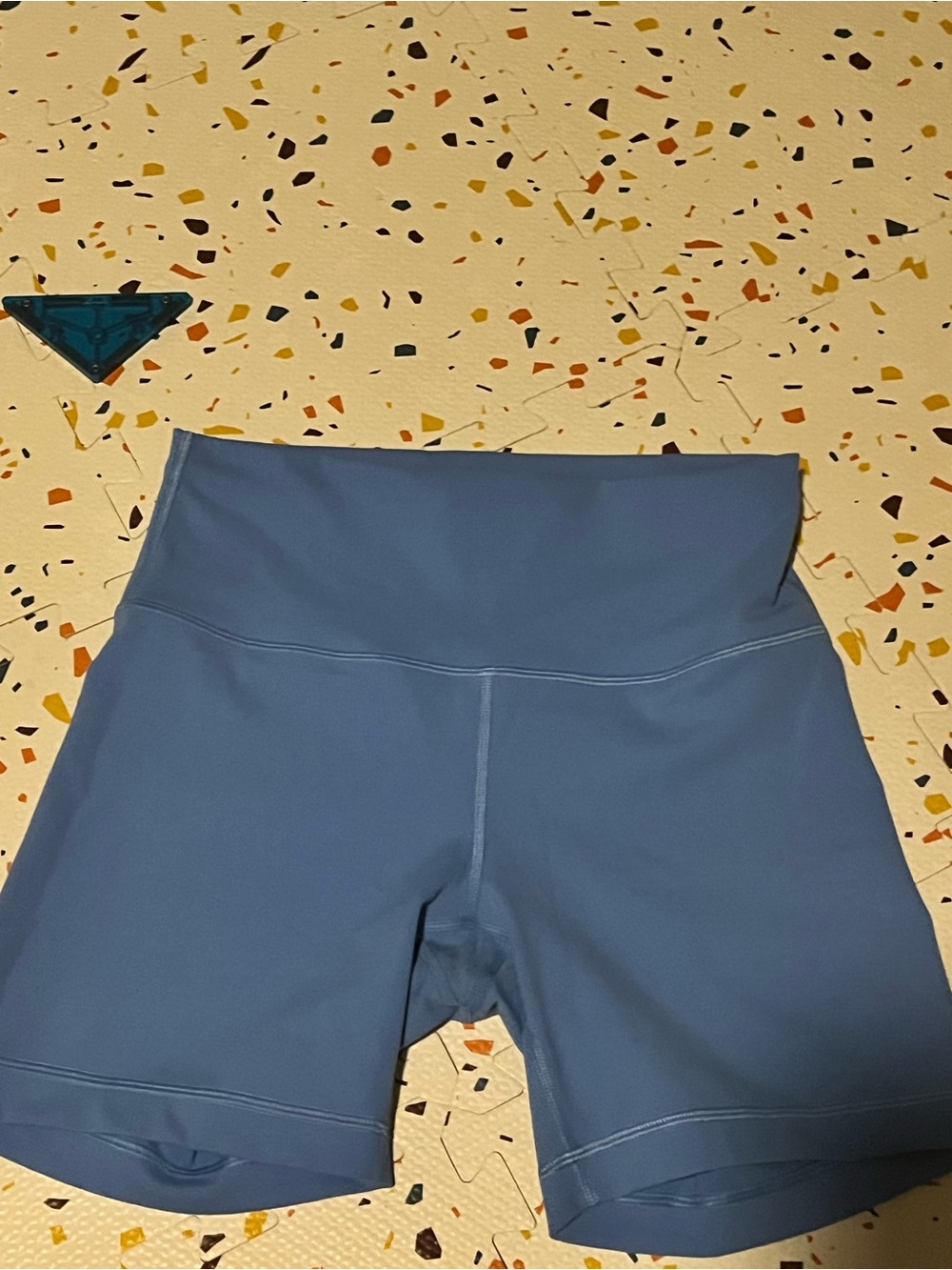 Lululemon Wunder Train High Rise Short - Picture 2 of 5